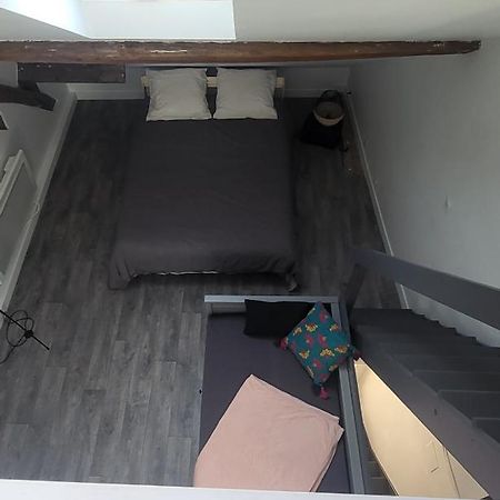 Appartement Plein De Charme Coignières Exteriör bild